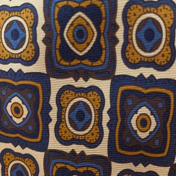 VTG Fendi Silk Tie Frame Pattern Handmade Italy - Picture 2 of 6